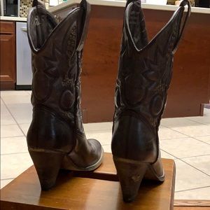 Western boot